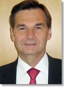 Dr. Walter Kemmsies, Managing Director, Economist and Chief Strategist
