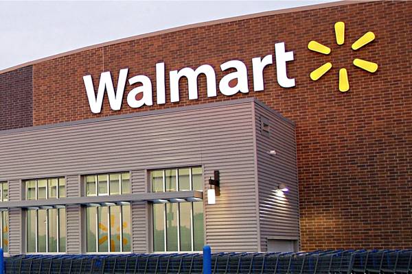 Walmart, the largest private employer in the U.S. with over 4.600 stores, has also purchased a minority stake in Fox Robotics.