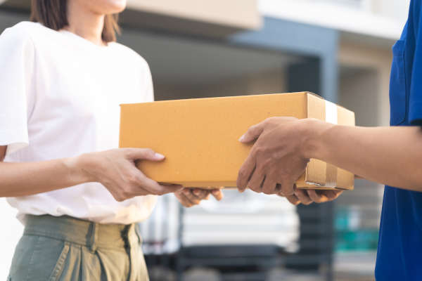 Luxury footwear retailer Koio is deploying Fillogic’s channel-free logistics solution to manage 
e-commerce, in-store, reverse logistics and transportation operations.